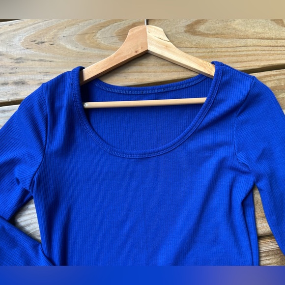 Love J quarter sleeve length medium midi blue bodycon dress - Picture 3 of 9